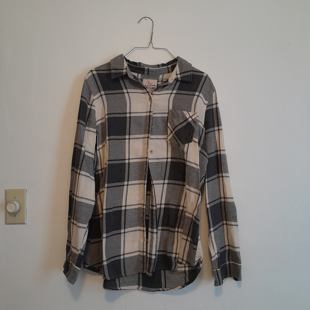 Field & Stream Gray and White Plaid Button Down Flannel Shirt